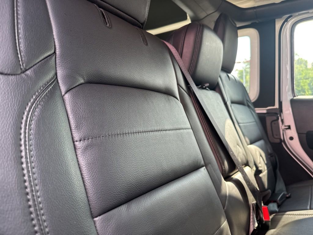 Used 2023 Jeep Wrangler Altitude image 63