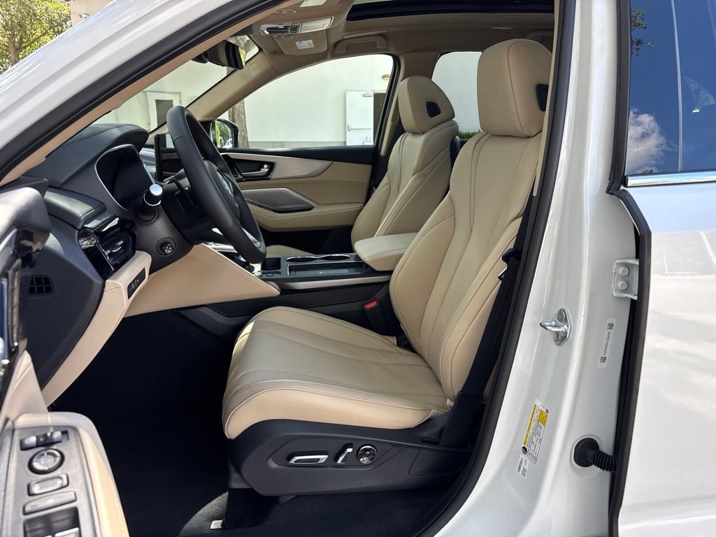 New 2026 Acura MDX w/ Technology Package FWD image 14