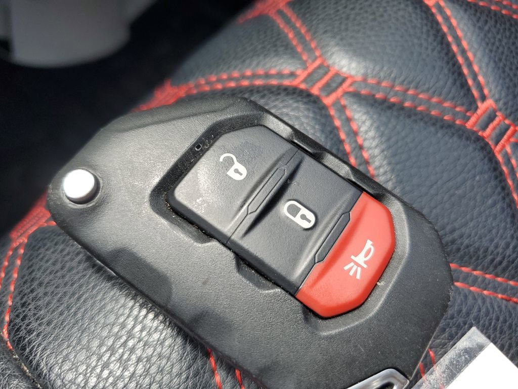 Used 2018 Jeep Wrangler Sport AWD/4WD image 29