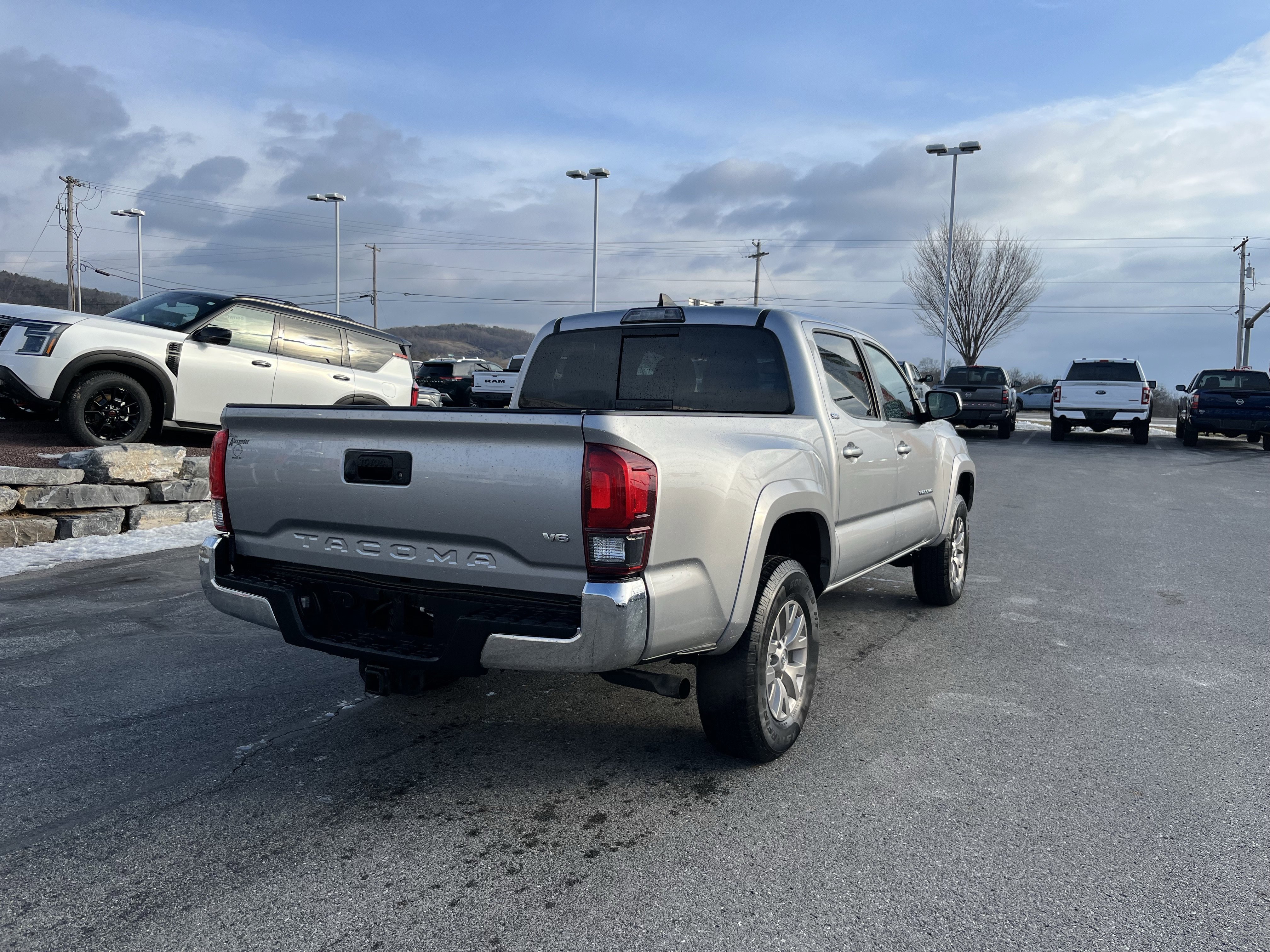 Used 2019 Toyota Tacoma SR5 video 3