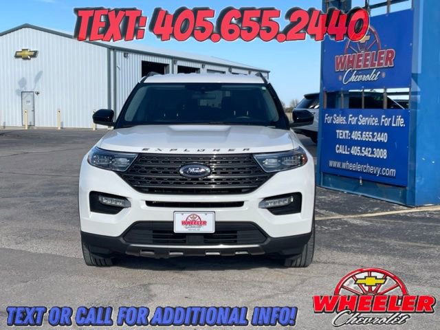 Used 2022 Ford Explorer XLT w/ Equipment Group 202A image 4