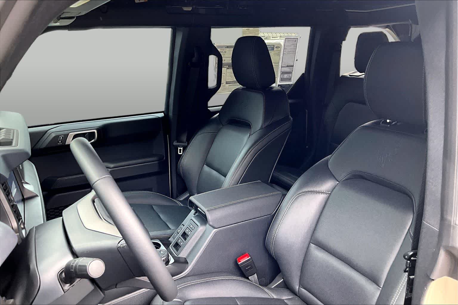 New 2025 Ford Bronco Big Bend w/ Black Diamond Package AWD/4WD image 9
