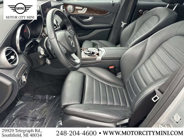 Used 2017 Mercedes-Benz GLC 300 4MATIC image 23