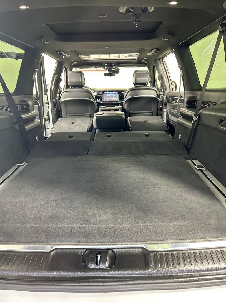 Used 2024 Jeep Grand Wagoneer L Series II w/ Quick Order Packagew 28T image 24