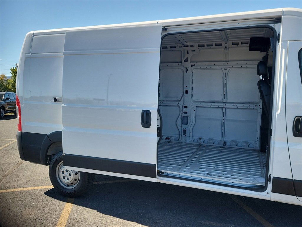 Used 2023 RAM ProMaster 2500 image 13