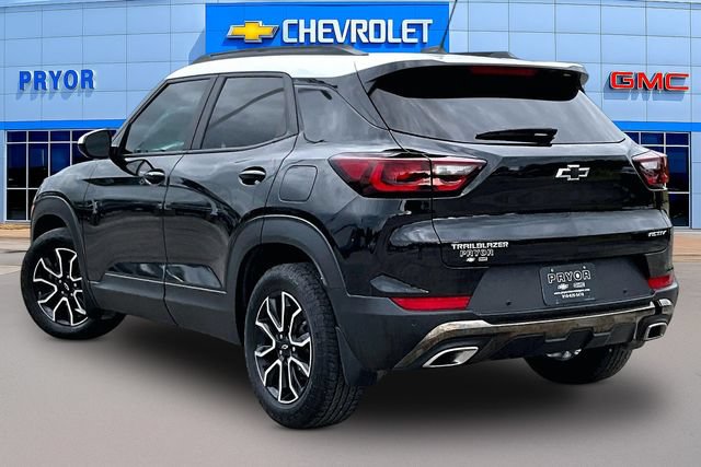 Used 2025 Chevrolet TrailBlazer ACTIV w/ Driver Confidence Package FWD image 4