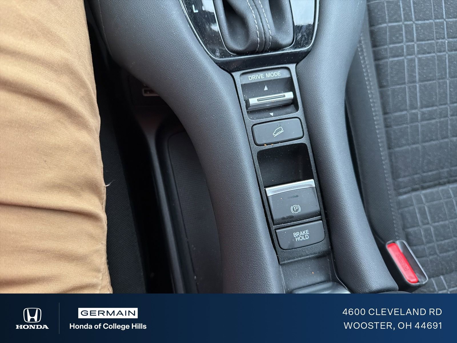 Used 2023 Honda HR-V LX image 25