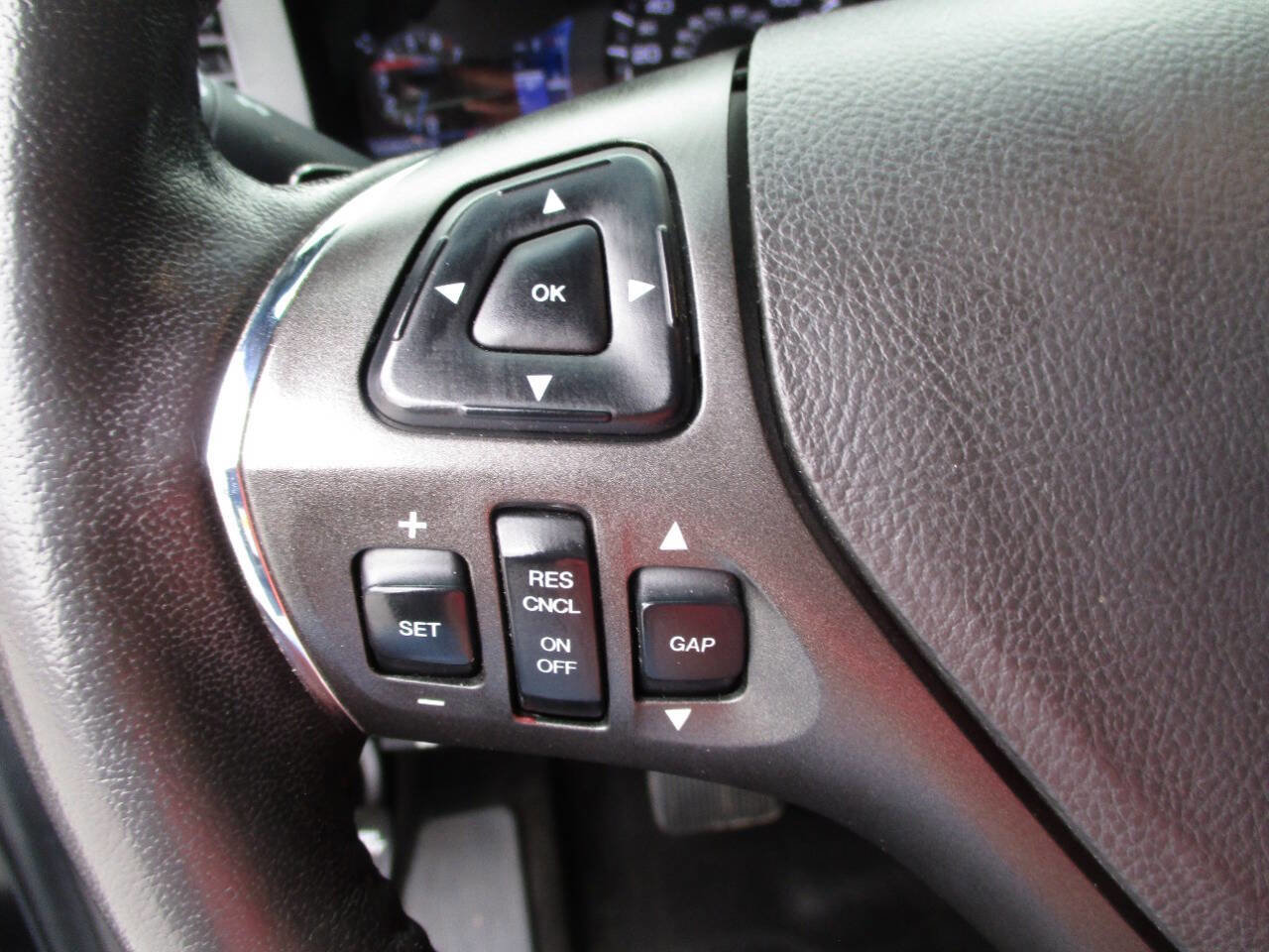 Used 2016 Lincoln MKS AWD w/ Equipment Group 101A image 17