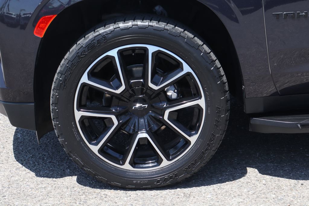 Used 2022 Chevrolet Tahoe RST w/ Luxury Package AWD/4WD image 50
