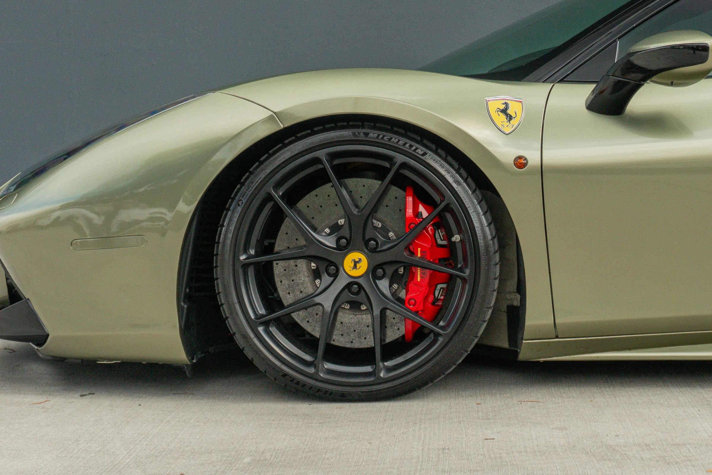 Used 2018 Ferrari 488 GTB image 16