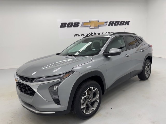 Used 2024 Chevrolet Trax LT