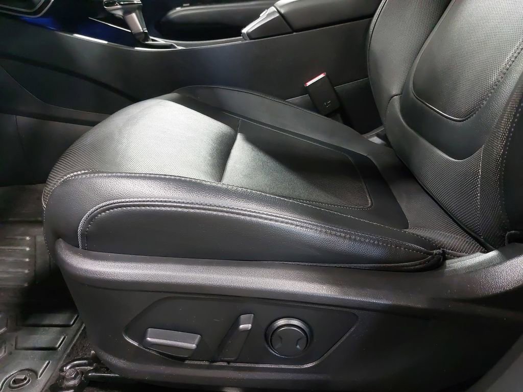 Used 2022 Hyundai Santa Cruz Limited image 30