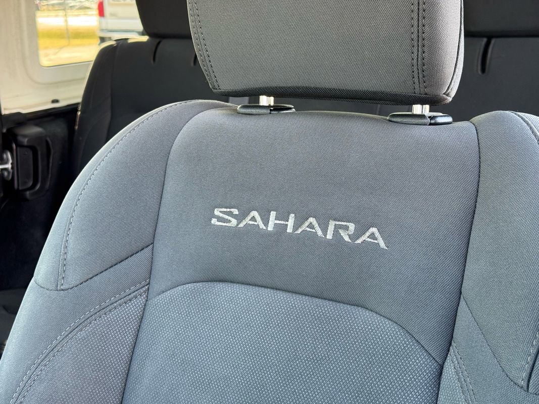 Used 2021 Jeep Wrangler Unlimited Sahara image 24