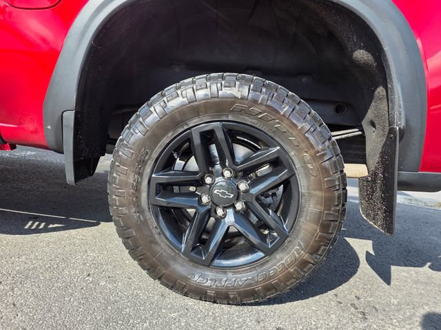 Used 2022 Chevrolet Silverado 1500 LT Trail Boss w/ Bed Protection Package image 9