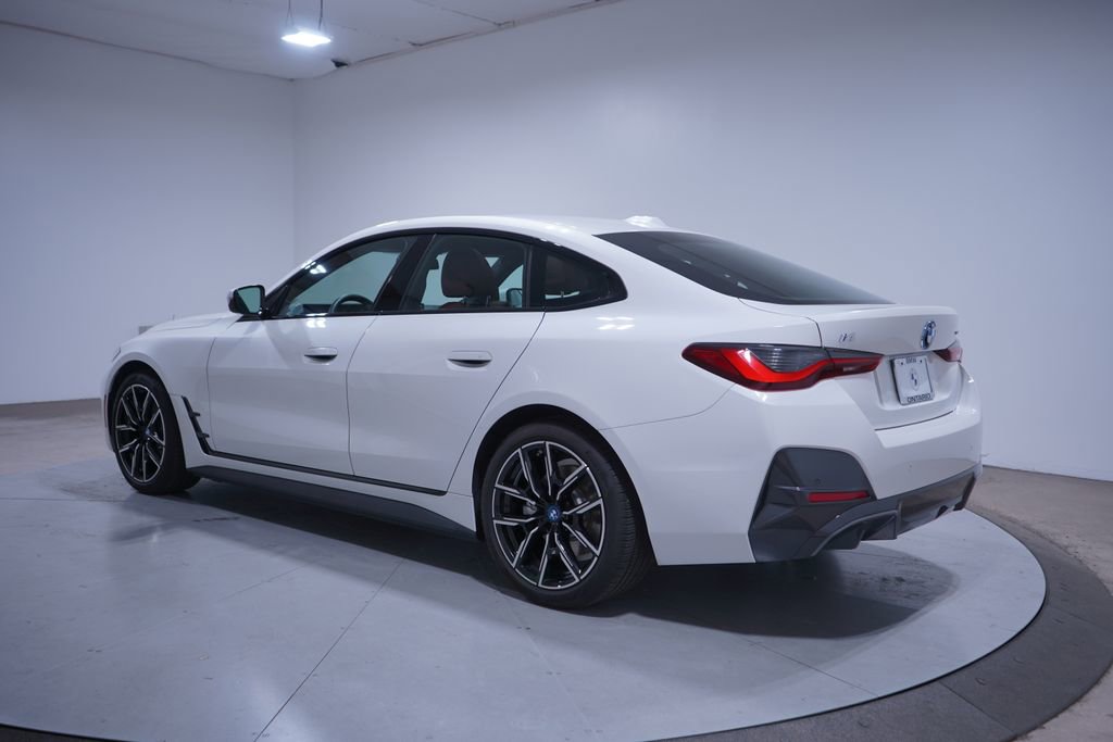 Used 2023 BMW i4 eDrive40 w/ M Sport Package image 3