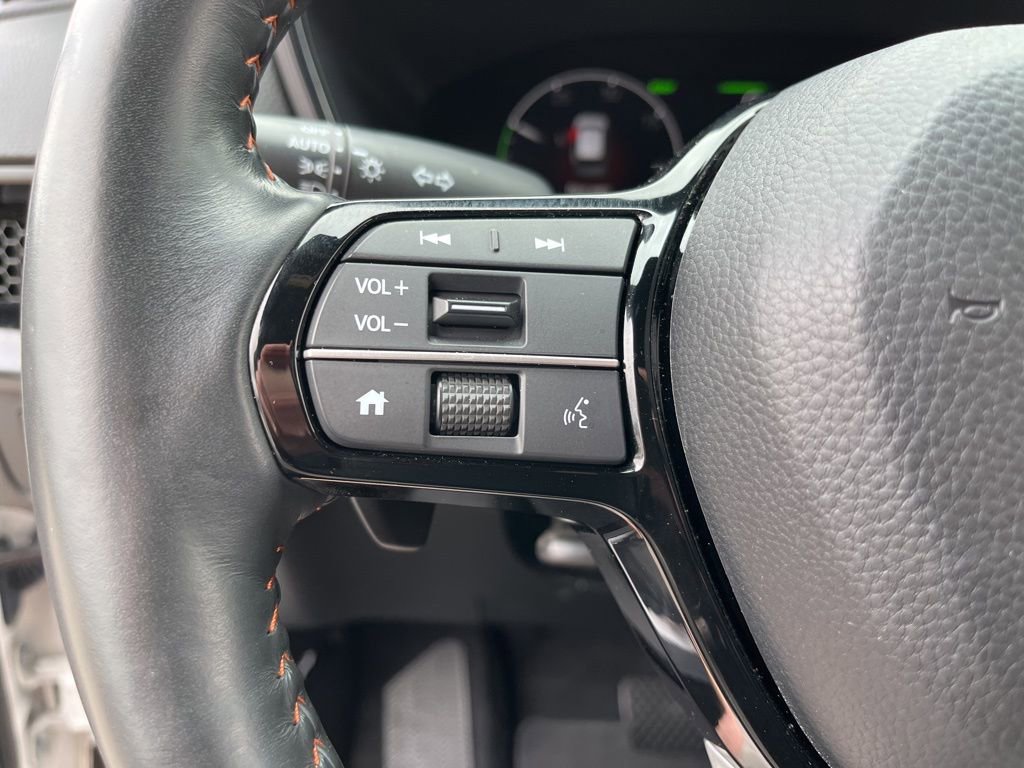 Certified 2023 Honda CR-V Sport Touring image 23