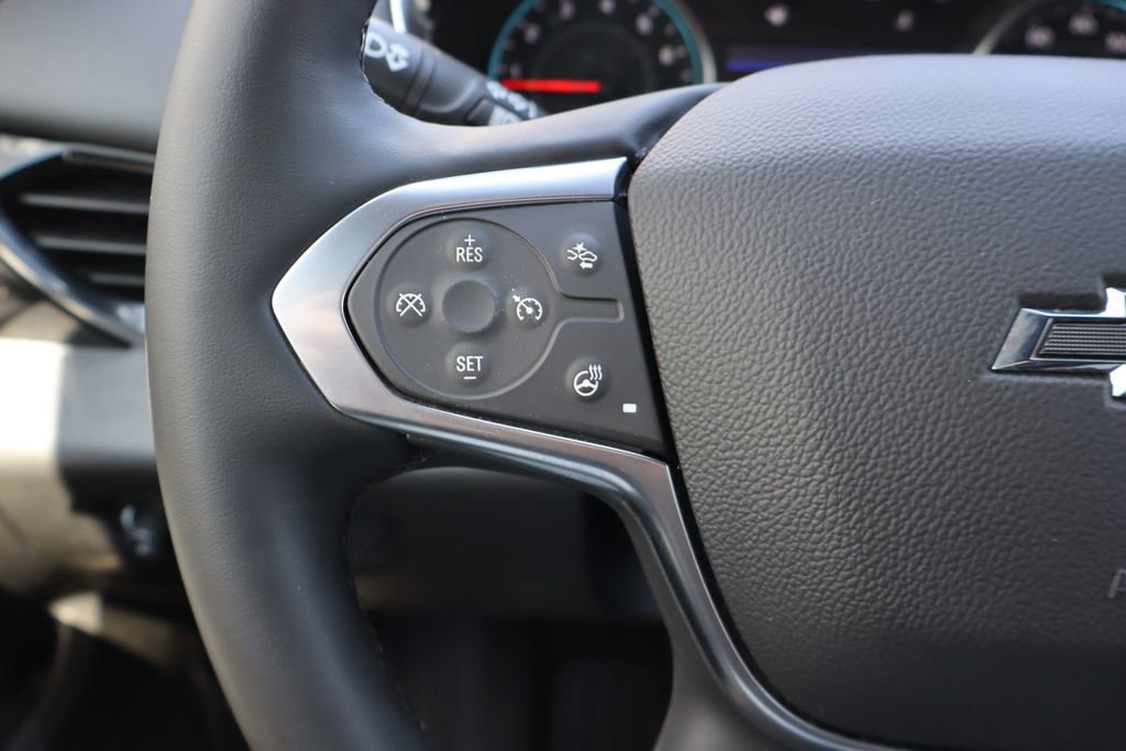 Used 2023 Chevrolet Traverse RS image 7
