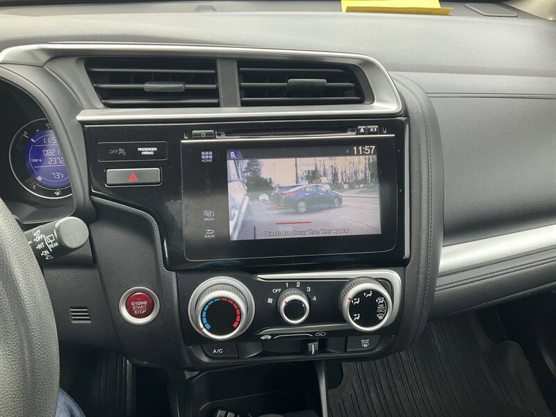 Used 2015 Honda Fit EX image 28
