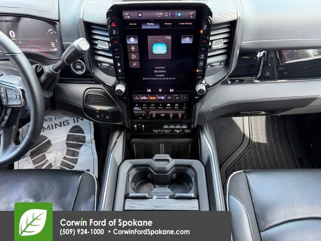 Used 2025 RAM 3500 Limited AWD/4WD image 30