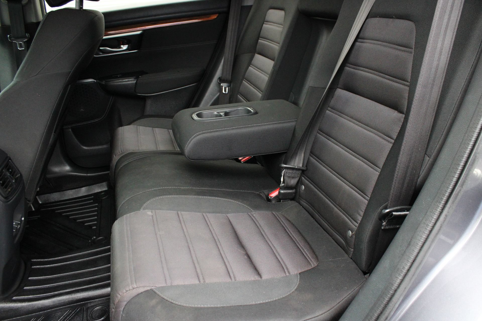 Used 2019 Honda CR-V EX image 18
