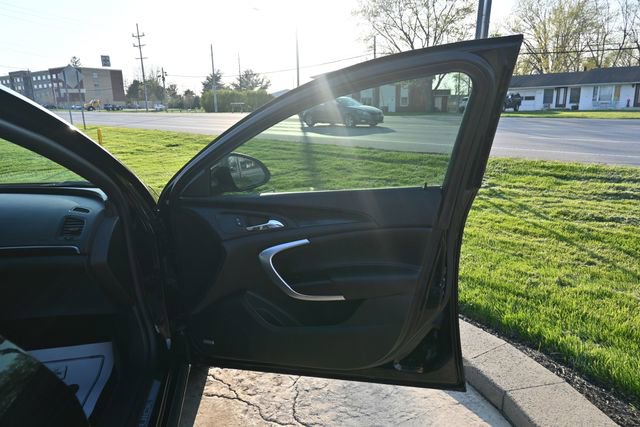 Used 2017 Buick Regal GS image 18