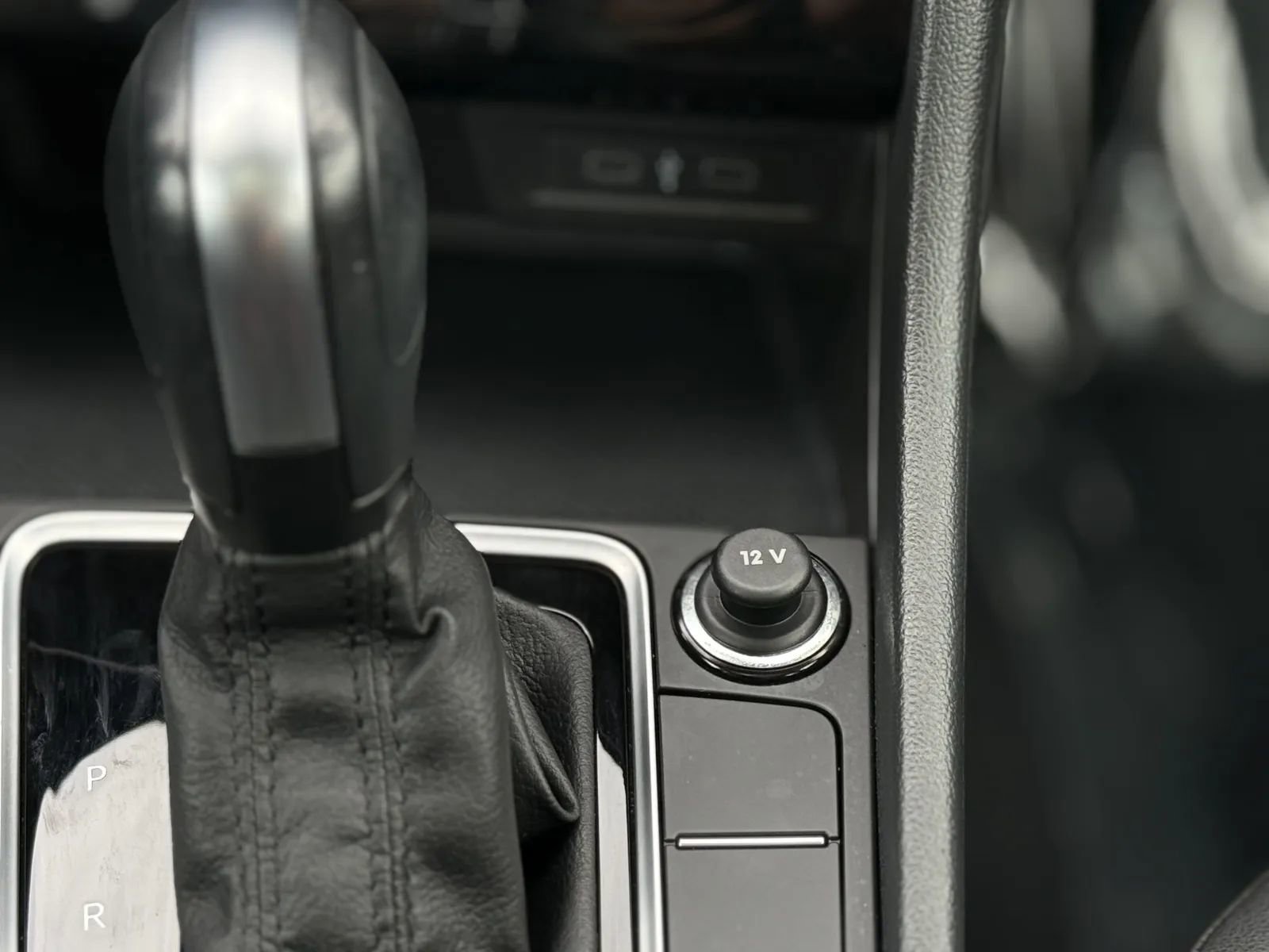 Used 2020 Volkswagen Jetta SE image 37