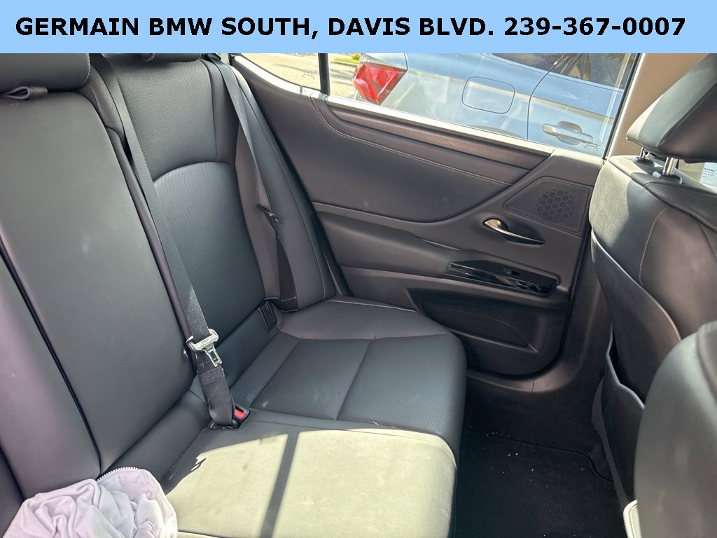 Used 2022 Lexus ES 350 w/ Premium Package image 30