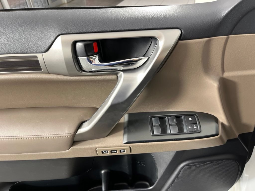 Used 2023 Lexus GX 460 Premium w/ Premium Package AWD/4WD image 26