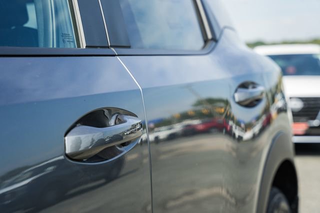New 2026 Nissan Kicks SV image 16