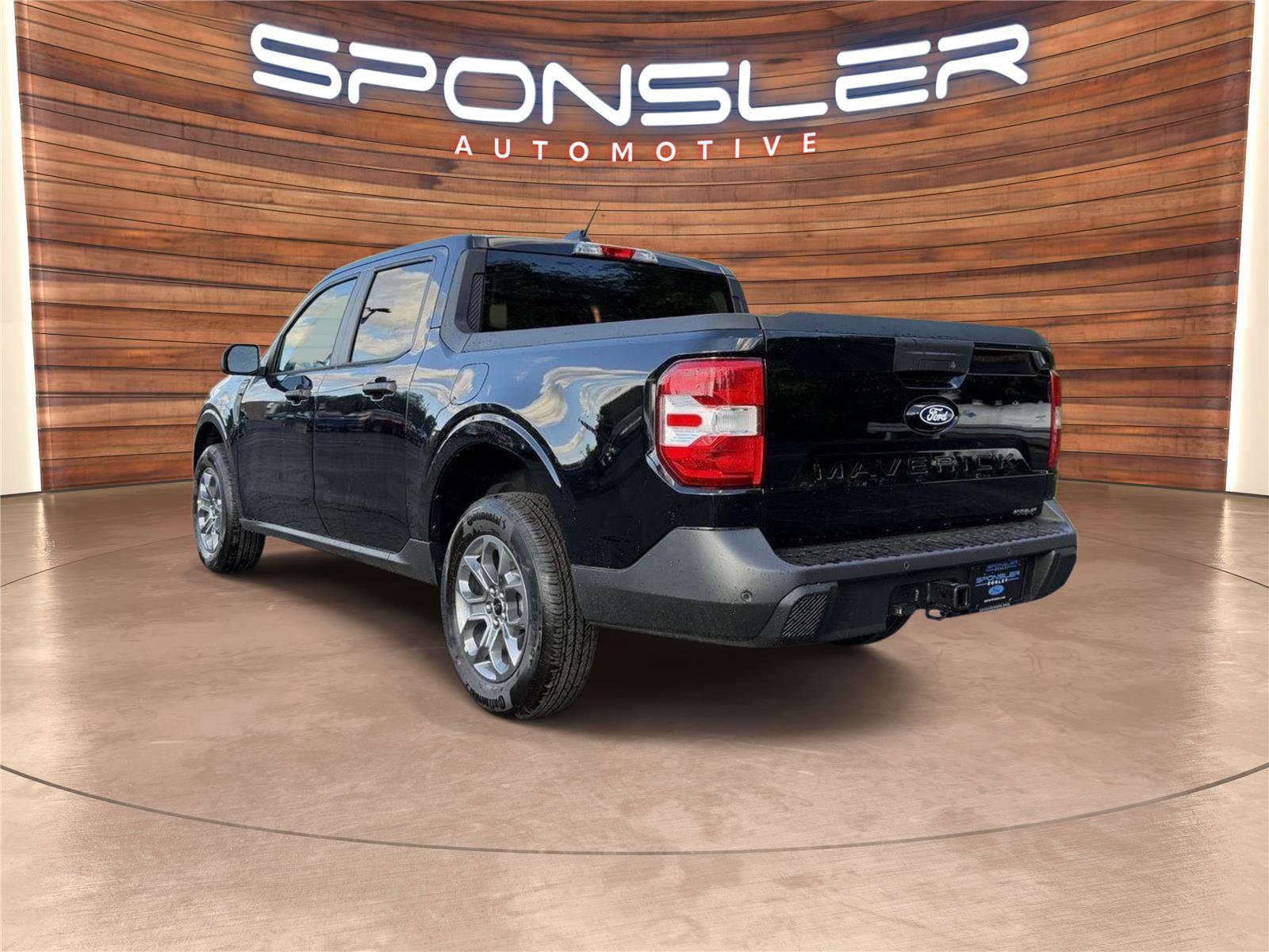 New 2025 Ford Maverick XLT image 3