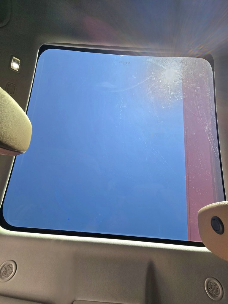 Used 2021 Jaguar E-PACE SE image 29