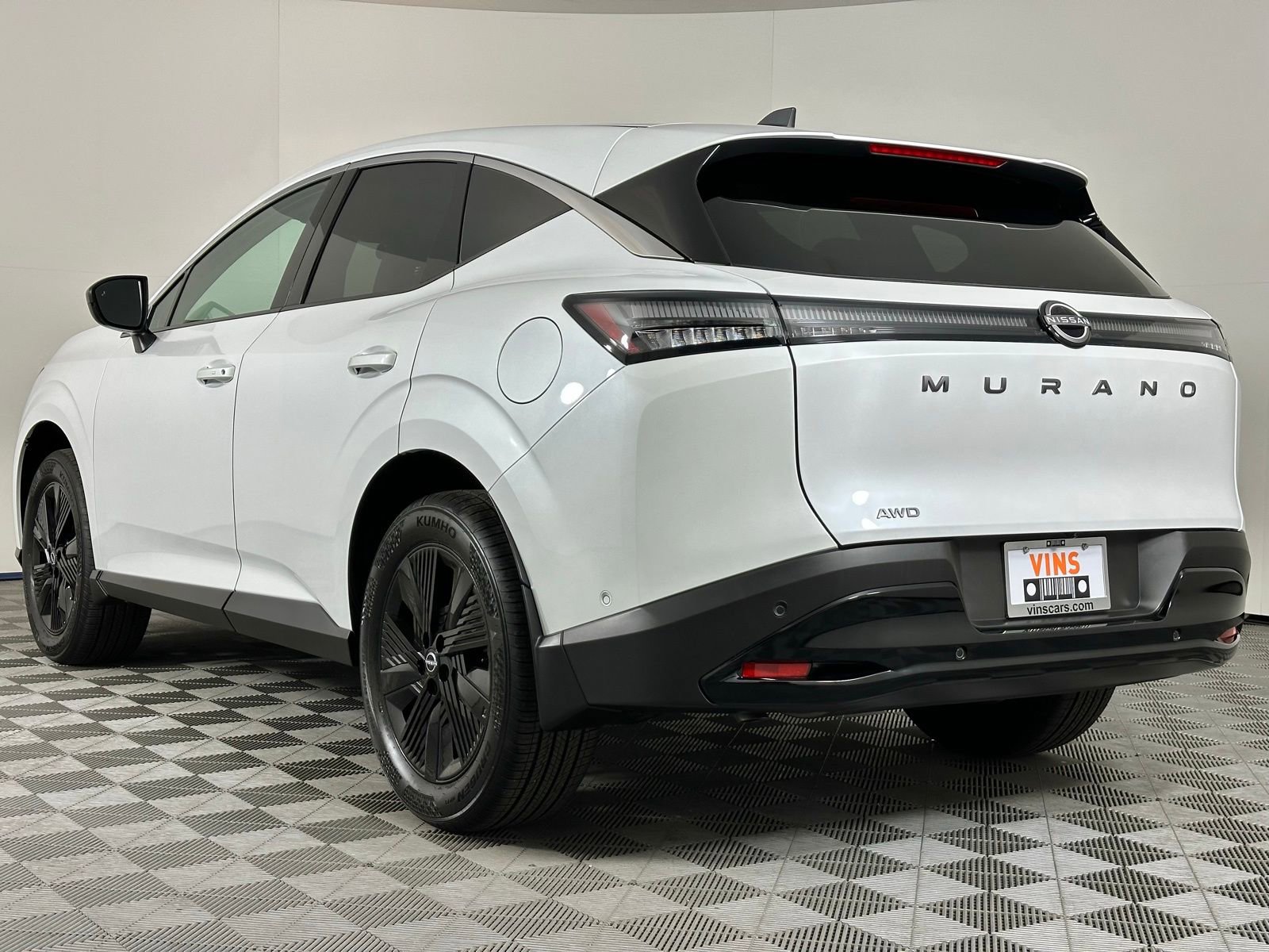 Used 2025 Nissan Murano SV image 33