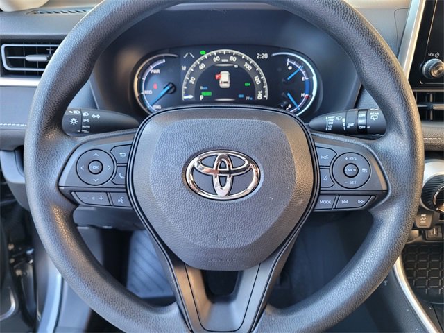 Used 2025 Toyota RAV4 XLE image 28