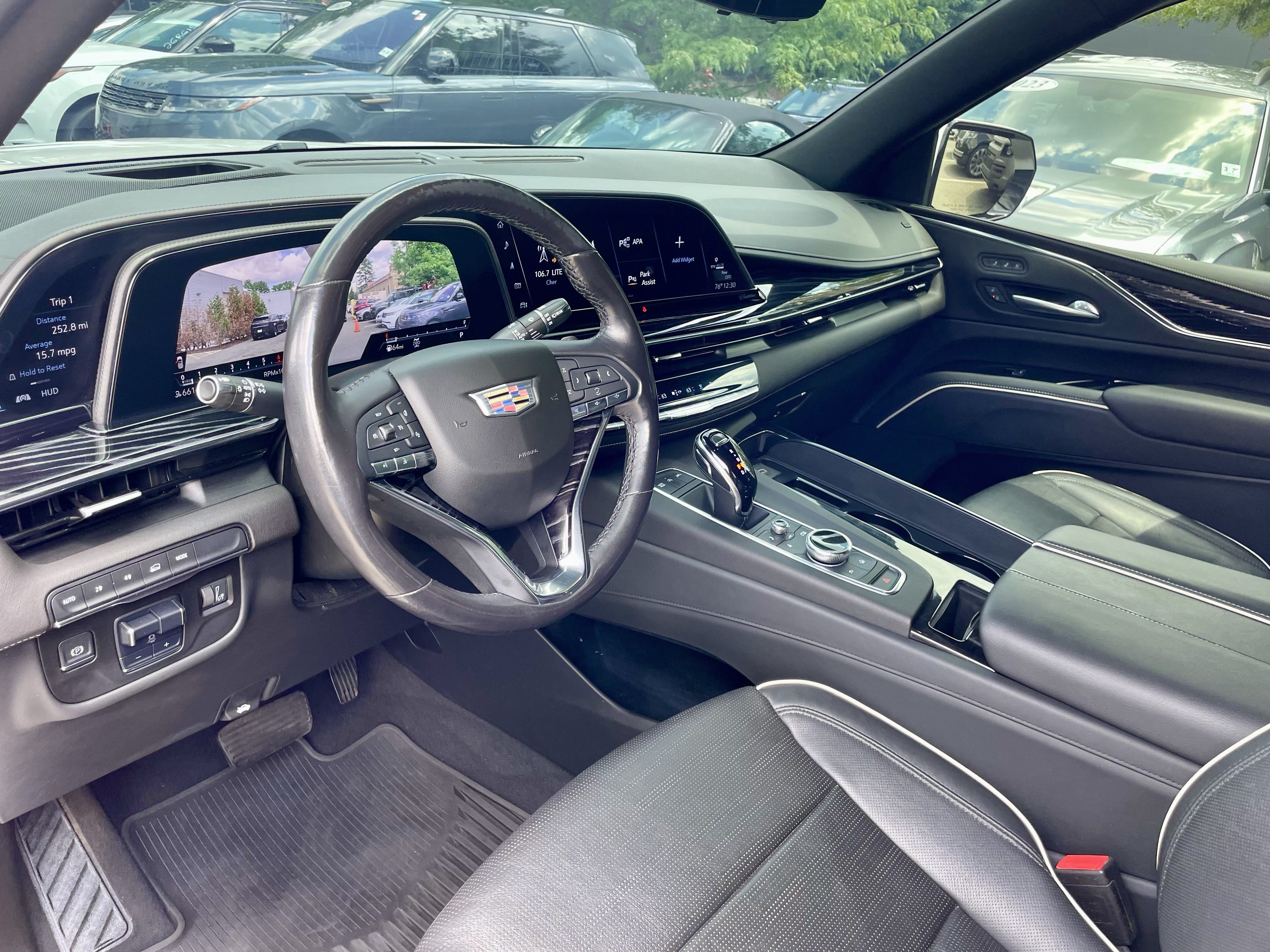 Used 2021 Cadillac Escalade Sport AWD/4WD image 13