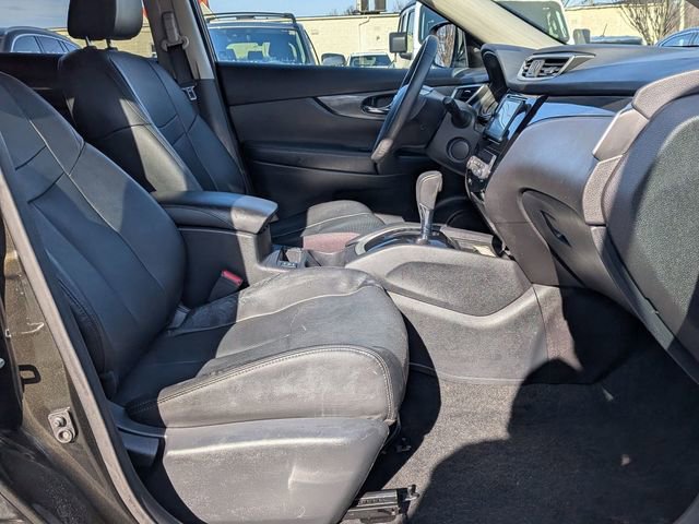 Used 2016 Nissan Rogue SL w/ SL Premium Package AWD/4WD image 29