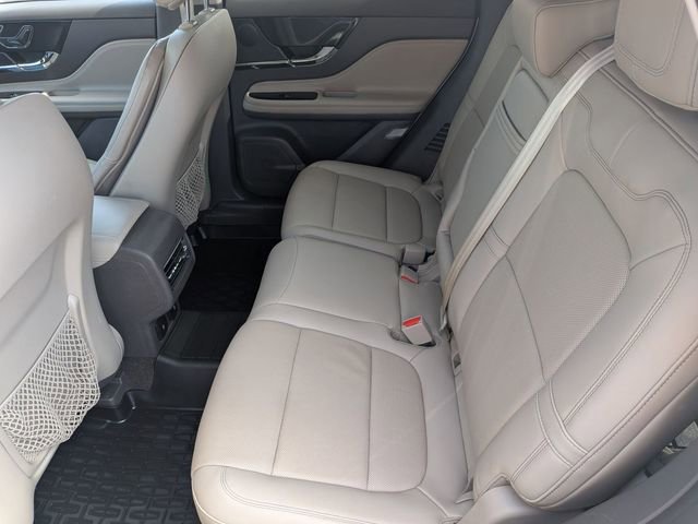 Used 2023 Lincoln Corsair Reserve w/ Towing Package AWD/4WD image 26