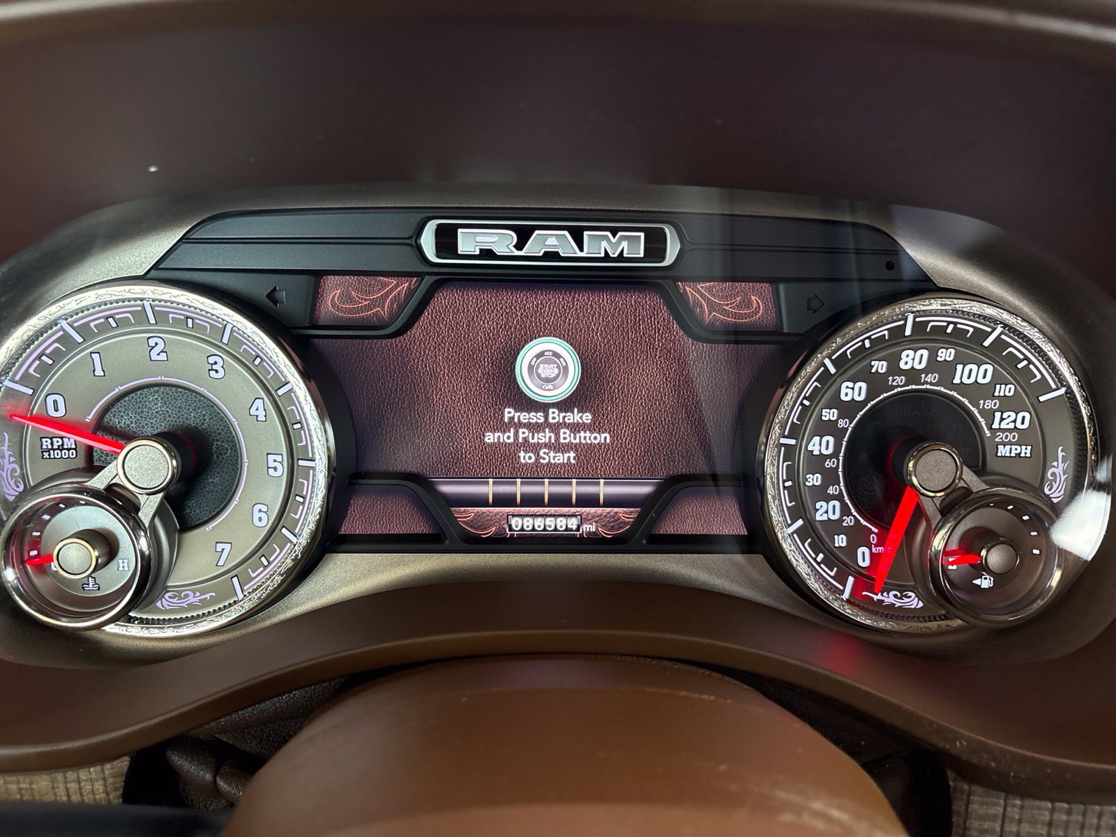 Used 2019 RAM 1500 Limited AWD/4WD image 34