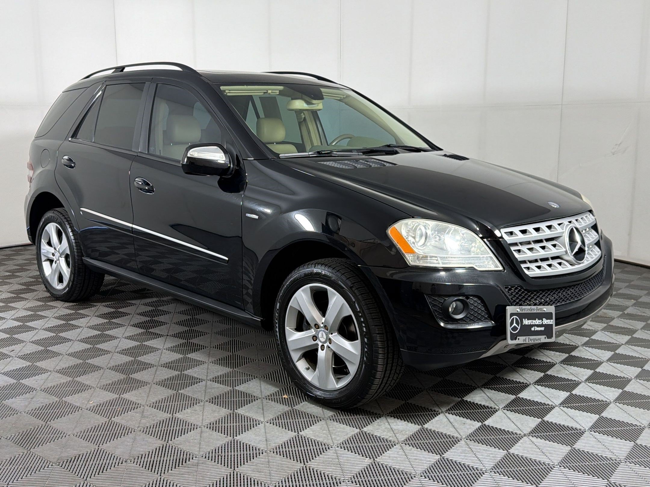 Used 2009 Mercedes-Benz ML 320 BlueTEC 4MATIC image 7