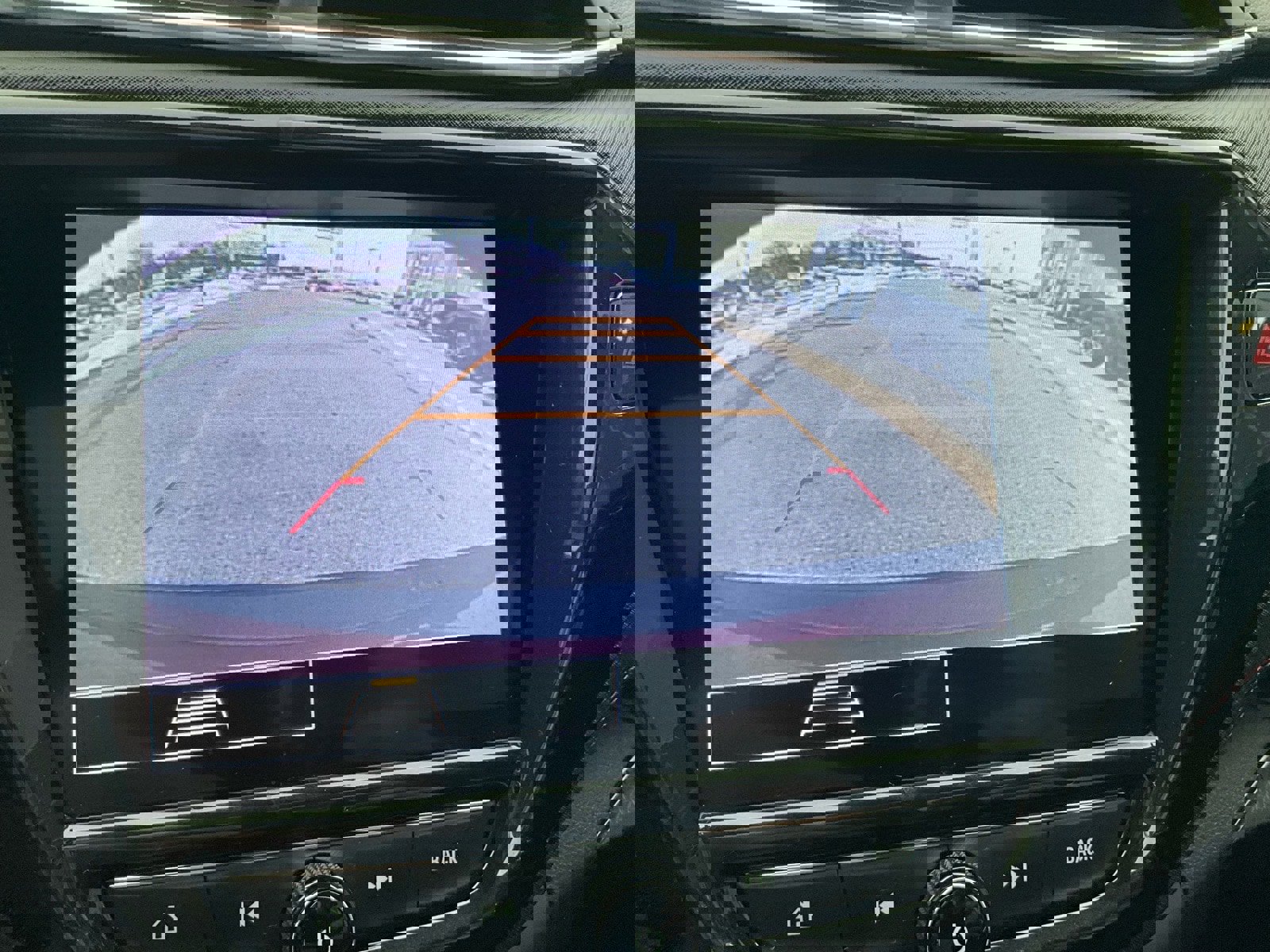 Used 2021 Chevrolet TrailBlazer RS w/ Sun and Liftgate Package image 10