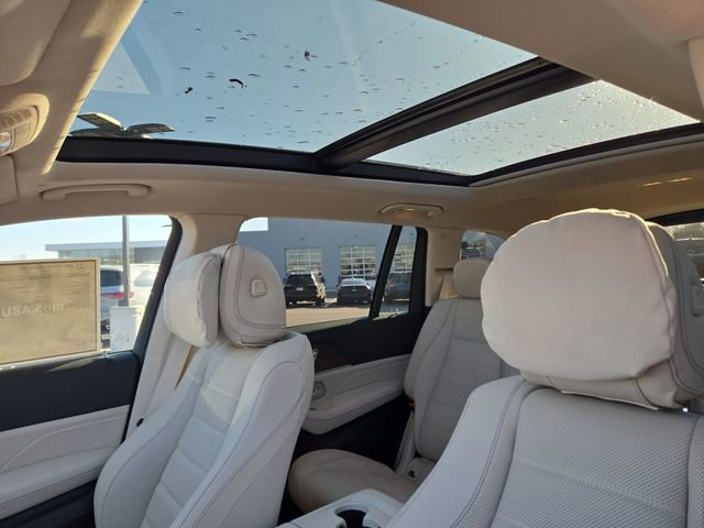 New 2026 Mercedes-Benz GLS 450 4MATIC image 28