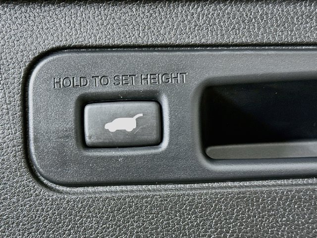 Certified 2024 Honda Pilot TrailSport image 13