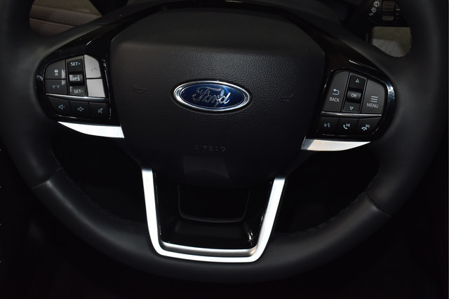 Used 2026 Ford Explorer Platinum AWD/4WD image 20