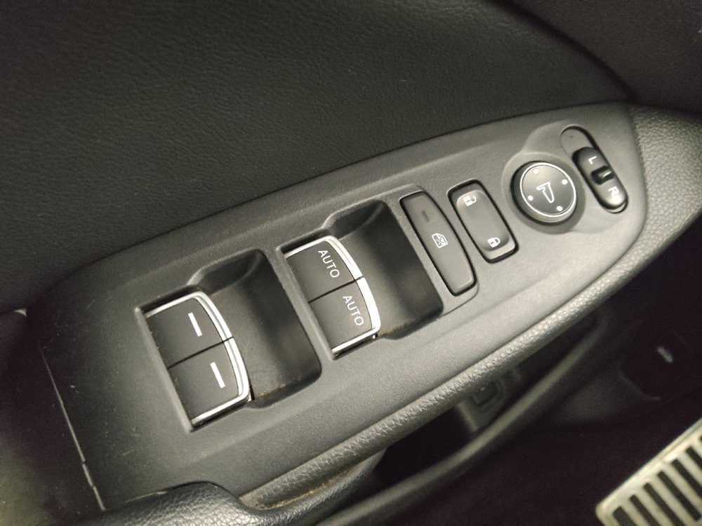 Used 2018 Honda Accord Sport image 27