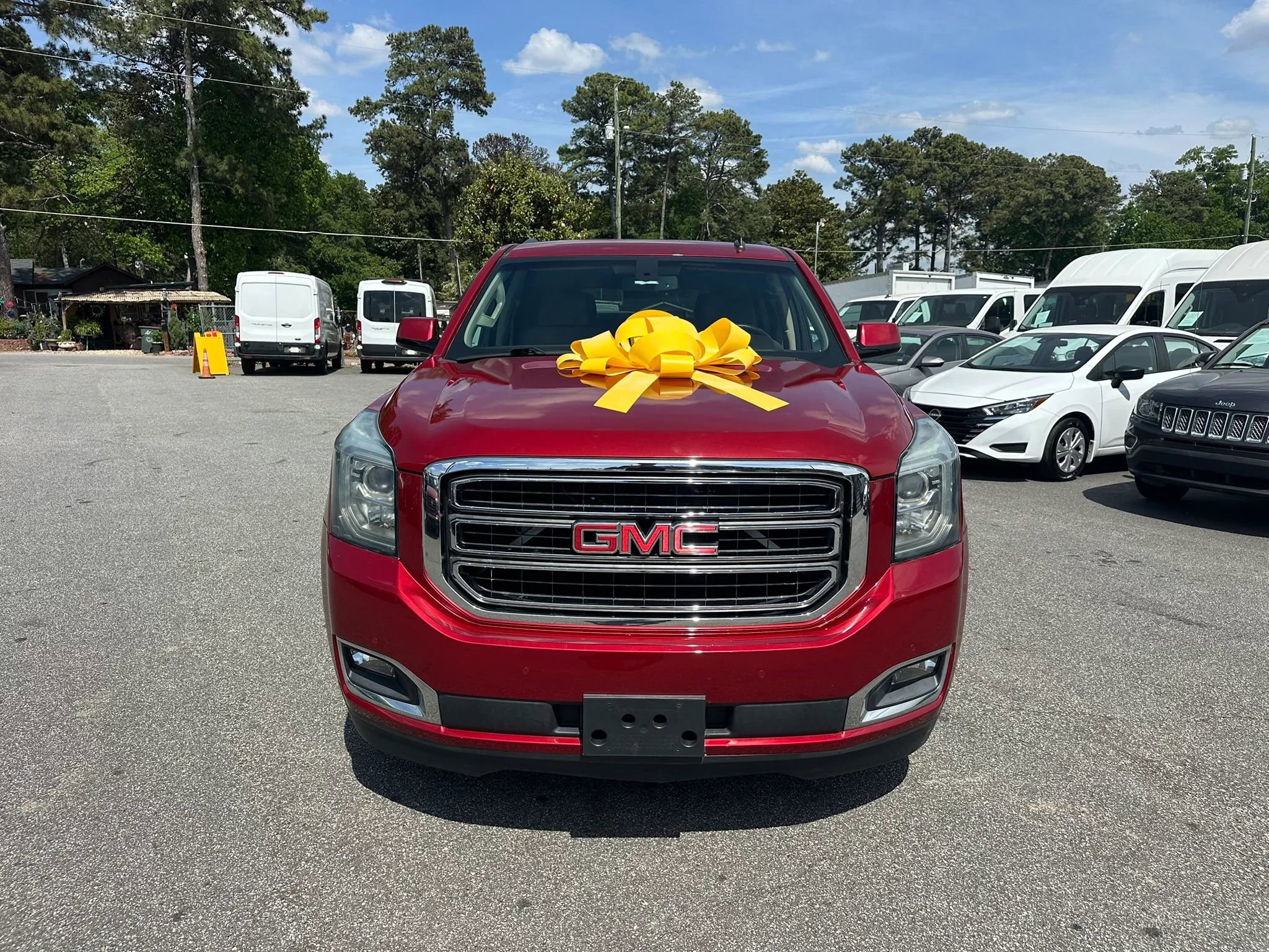 Used 2015 GMC Yukon SLE w/ Convenience Package RWD image 3