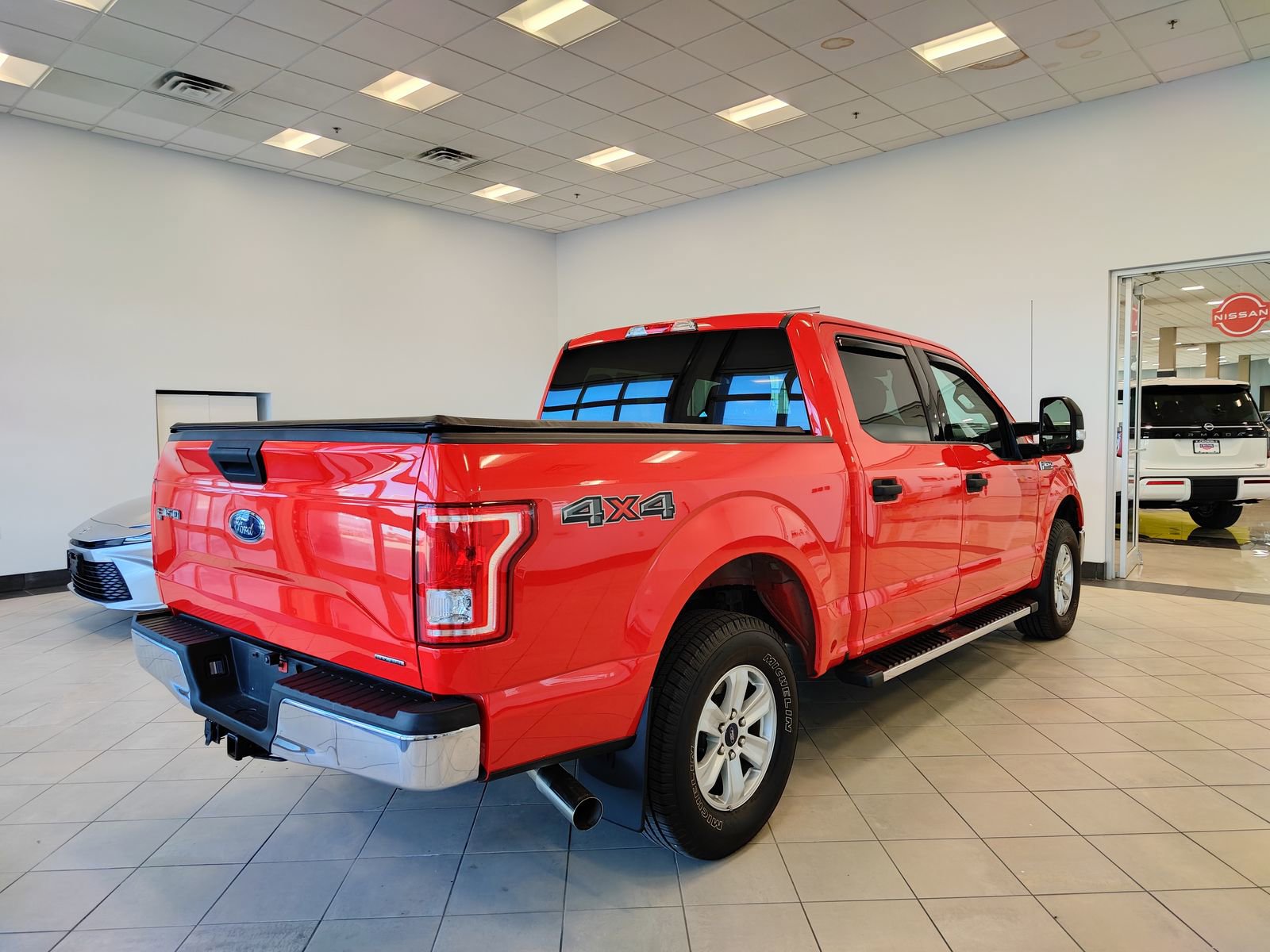 Used 2016 Ford F150 XLT image 3