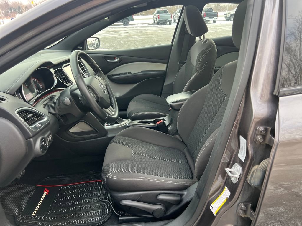 Used 2015 Dodge Dart SXT w/ Sun/Sound Group image 8