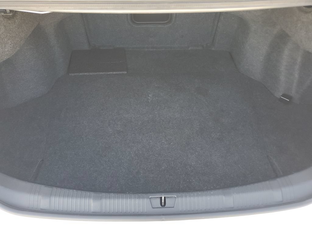 Used 2014 Toyota Avalon XLE FWD image 9