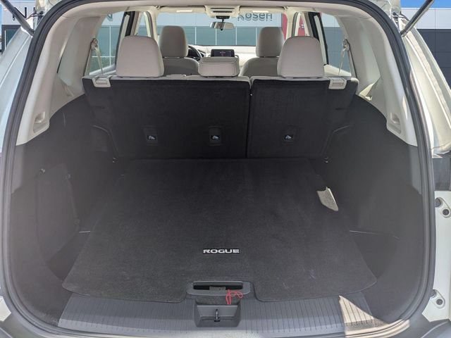 Certified 2023 Nissan Rogue SV AWD/4WD image 26