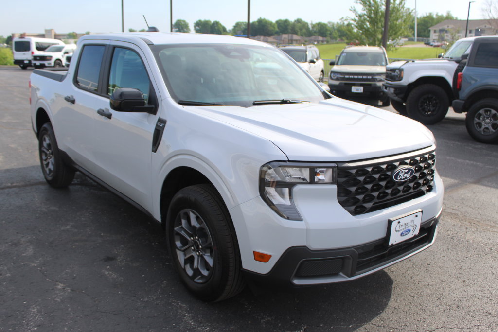 New 2026 Ford Maverick XLT w/ XLT Luxury Package AWD/4WD image 10