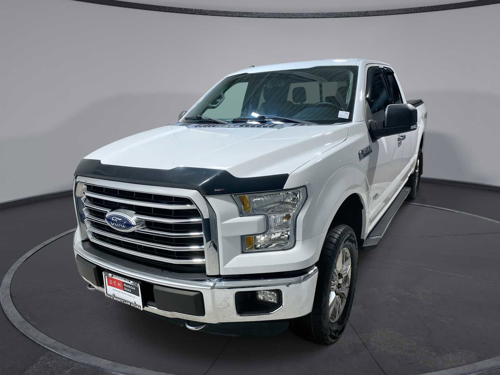 Used 2015 Ford F150 XLT w/ Equipment Group 302A Luxury image 1